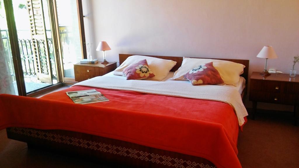 Apartmani Conar Великі-Дрвеник Екстер'єр фото